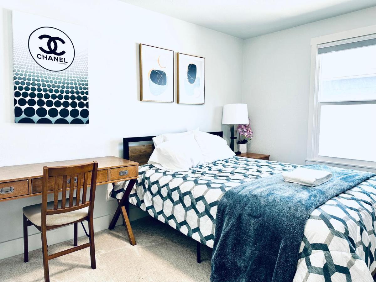Tacoma 2 Bedrooms 1 Baths Sleep 5 With Compact Kitchen Extérieur photo